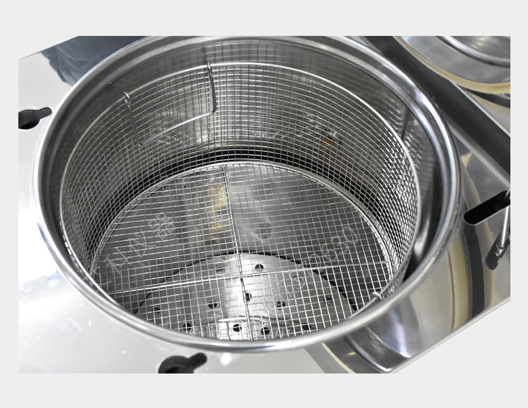 上海三申不銹鋼立式電熱蒸汽滅菌器YM75B（自動(dòng)補(bǔ)水）壓力蒸汽滅菌鍋